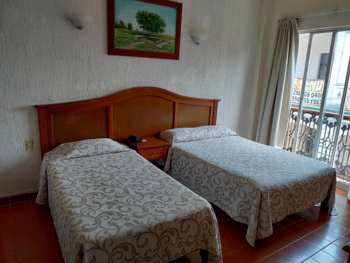 Hotel Posada Dona Lala Tlacotalpan Zewnętrze zdjęcie