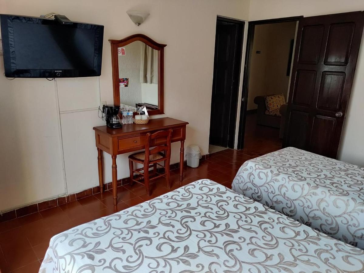 Hotel Posada Dona Lala Tlacotalpan Zewnętrze zdjęcie
