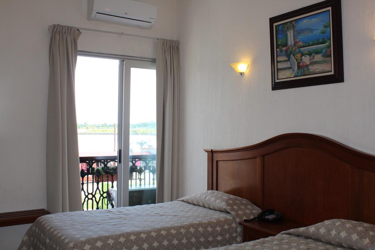 Hotel Posada Dona Lala Tlacotalpan Zewnętrze zdjęcie